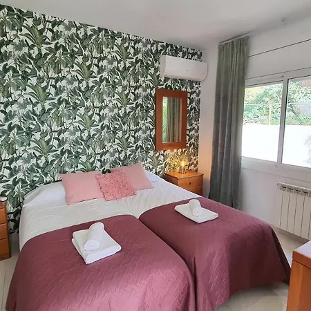 Villa Opening Doors Premiá Dalt Amazing Views W Pool Premia De Dalt